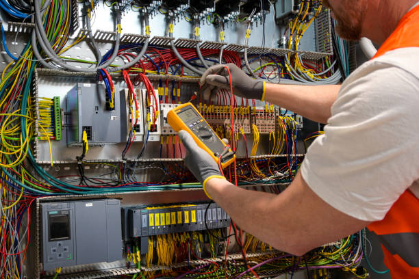 Best Affordable Emergency Electrician  in Parkway, CA